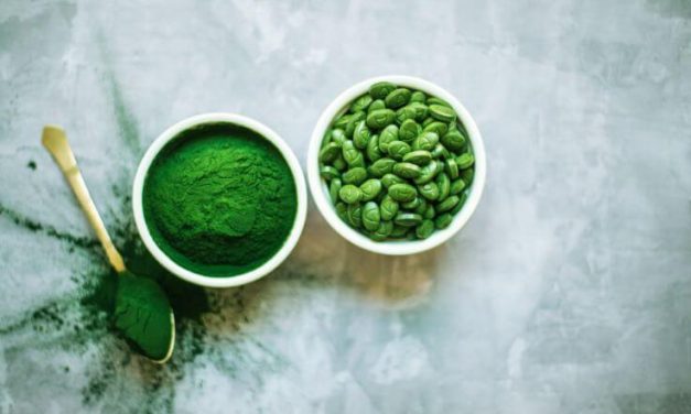 Tout sur l&rsquo;algue spiruline : propriétés, bienfaits et son utilisation en cuisine