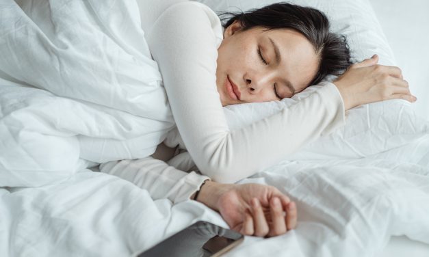 Les avantages de dormir suffisamment pour la santé physique et mentale
